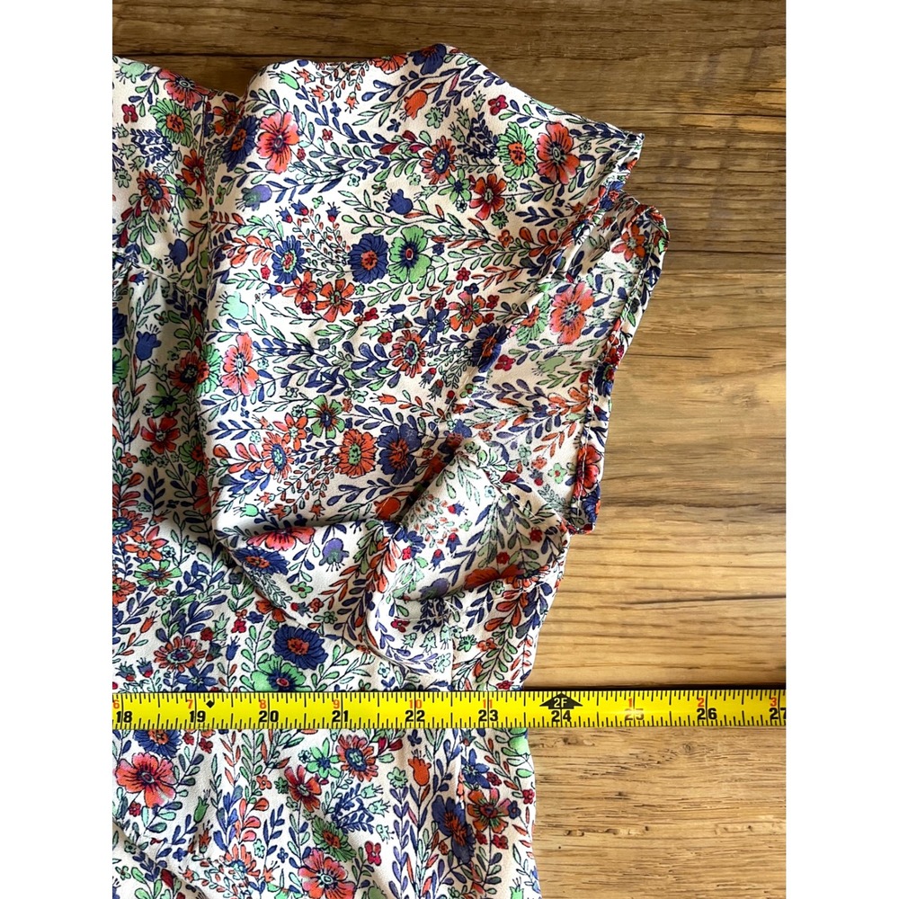 Rose & Olive Floral Tie Neck Blouse Size 1X Plus Flutter Sleeve Cottagecore - Picture 9 of 10